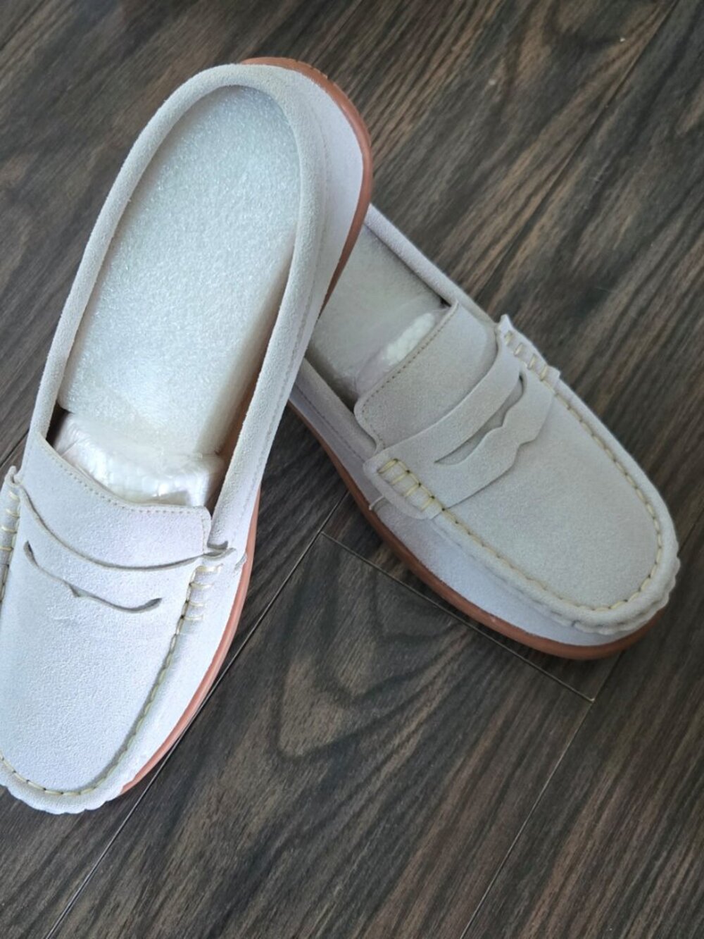BEAUSEEN Soft Gray Faux Suede Loafers NWT/SIZE 9.5